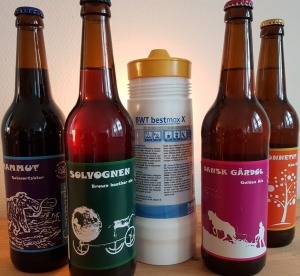 Tikøb Bryghus i Nordsjælland og Borren Bryghus i Odsherred samarbejder om ølbrygning.