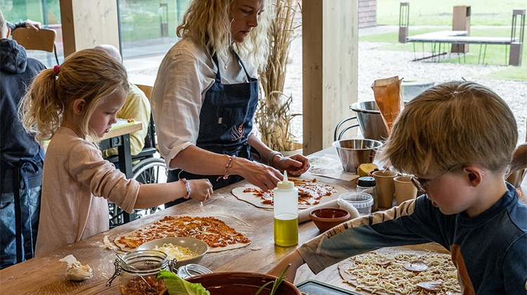Bagekursus i Kornets Hus